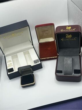 Assorted Jewelry Boxes Cases Vintage to Modern Empty